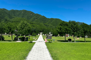 凤凰山陵园景观图