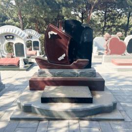 八达岭人民公墓艺术立碑