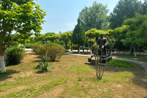 福田公墓景观图