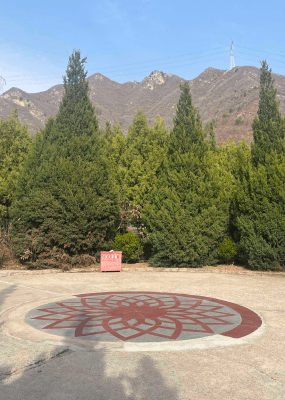 景仰园公墓环境图
