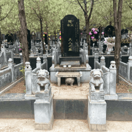 怀柔凤凰山传统立碑