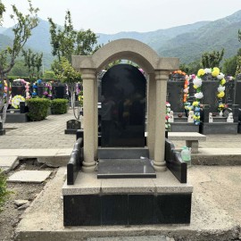 北京市门头沟区天山陵园传统立碑墓型1号