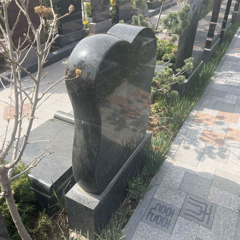 北京市昌平区天寿陵园艺术立碑墓型7号